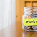 set a budget for facebook ads